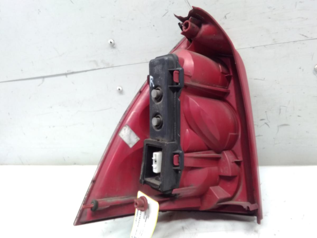 Peugeot 307 Break SW Kombi original R&uuml;ckleuchte Heckleuchte rechts Bj.2005