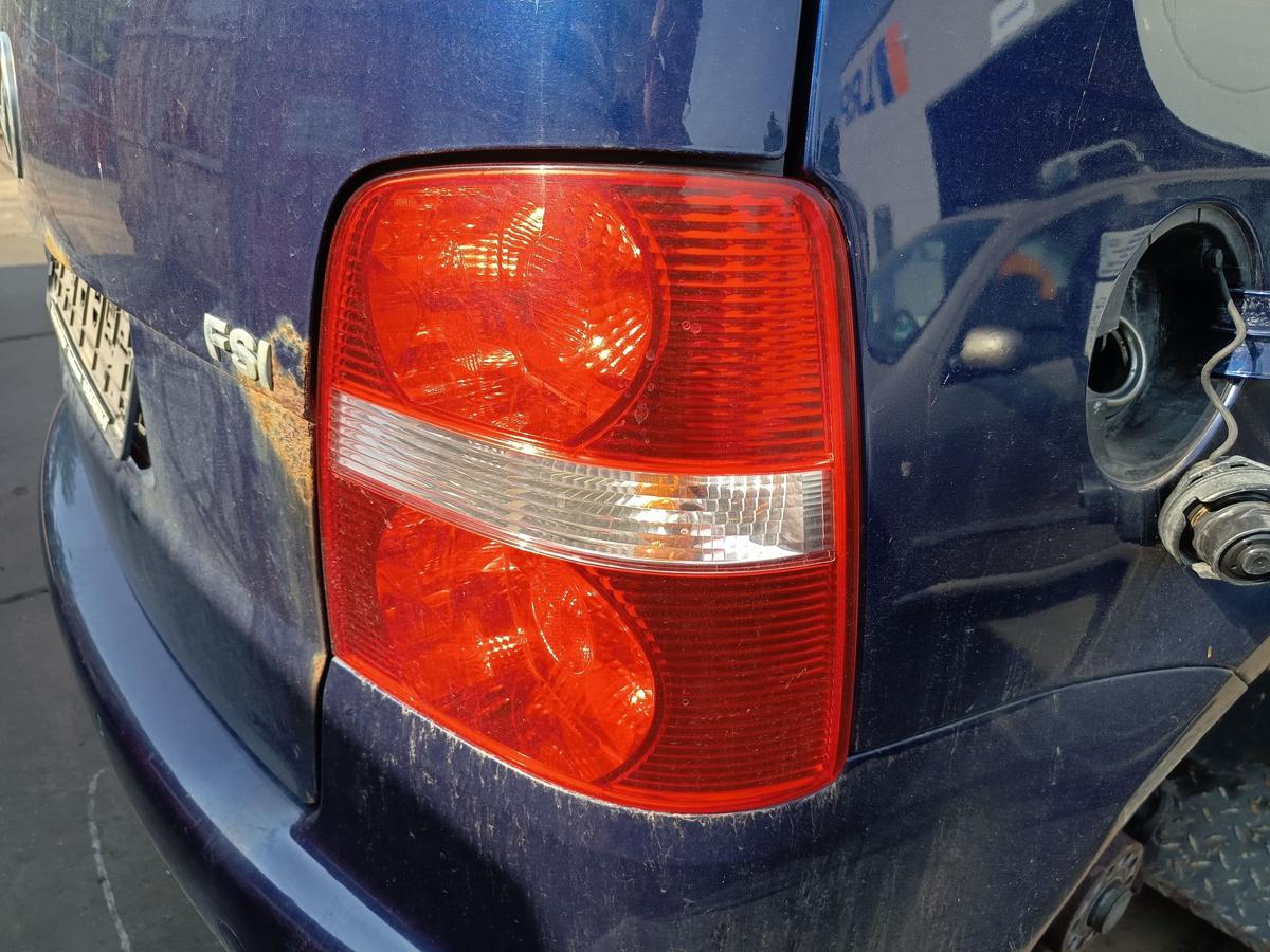 VW Touran 1T original R&uuml;ckleuchte rechts vor Facelift Baujahr 2006