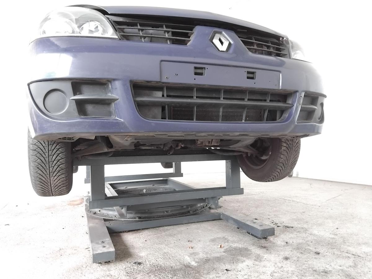 Renault Clio 2 Phase 4 Campus original Sto&szlig;stange Sto&szlig;f&auml;nger vorn BJ2006