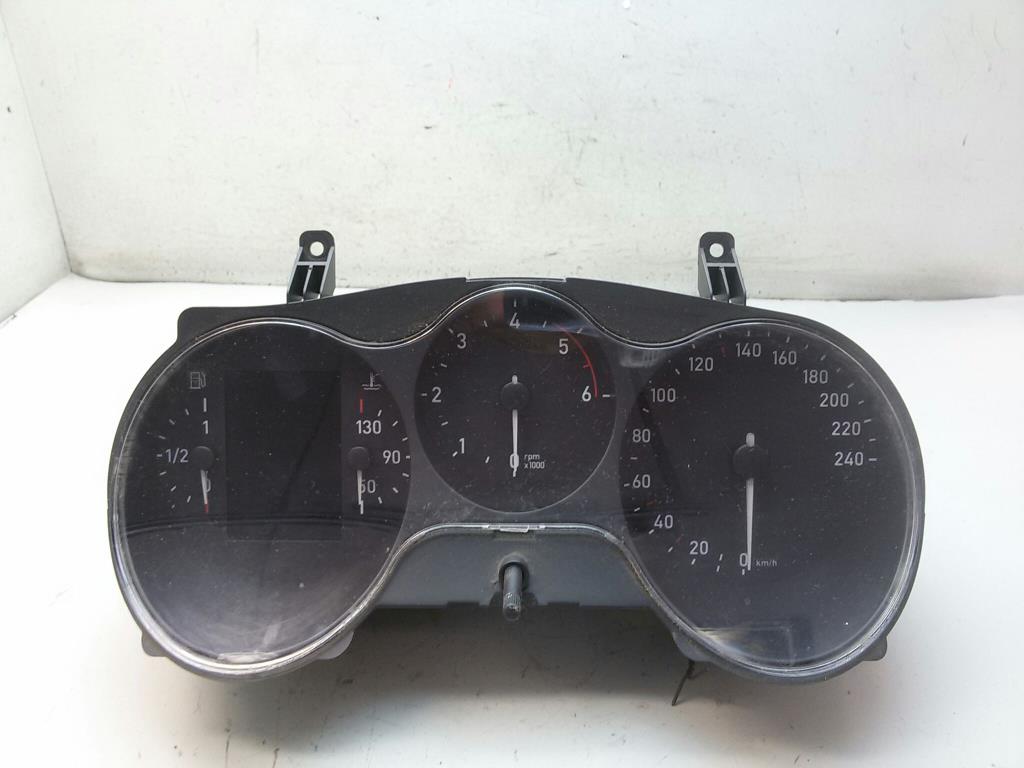 Seat Altea XL 5P0920847B Tacho Kombiinstrument 1.9TDI 77kw BLS original BJ2008