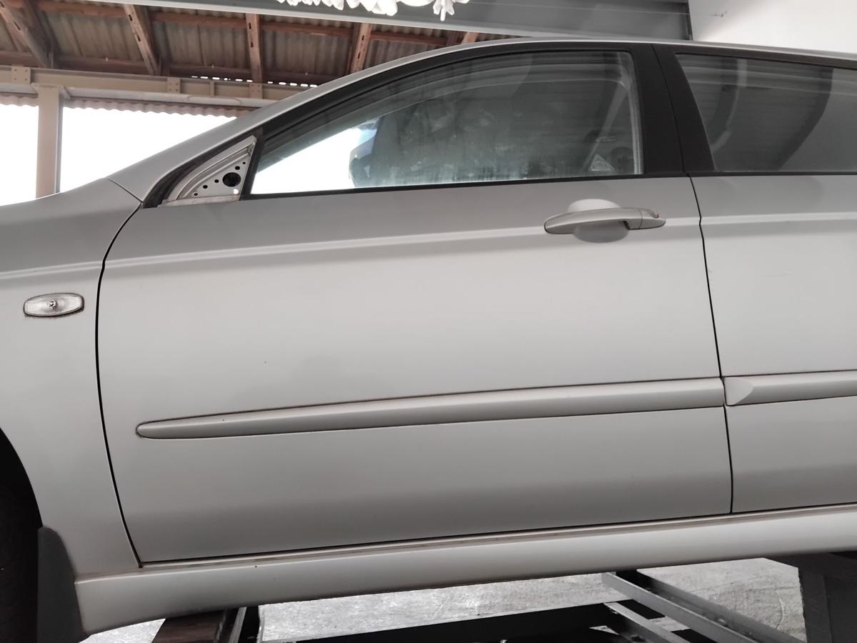 Kia Cerato FE T&uuml;r vorn links Fahrert&uuml;r 6C clear silver BJ2008