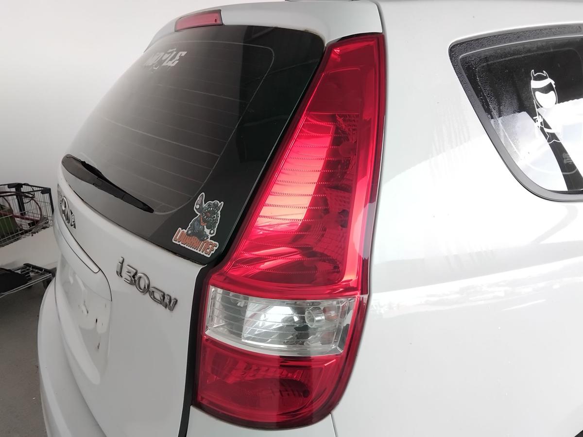 Hyundai i30 CW Kombi FD original Rückleuchte Heckleuchte rechts BJ2010