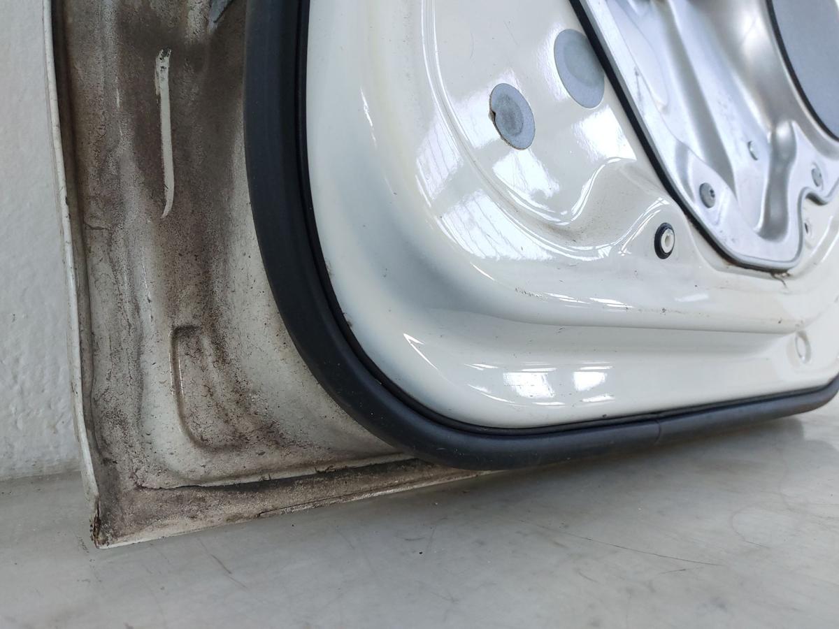 VW Golf 5 1KM Variant T&uuml;r hinten rechts Kombi Fondt&uuml;r LR9A Campanellweiss