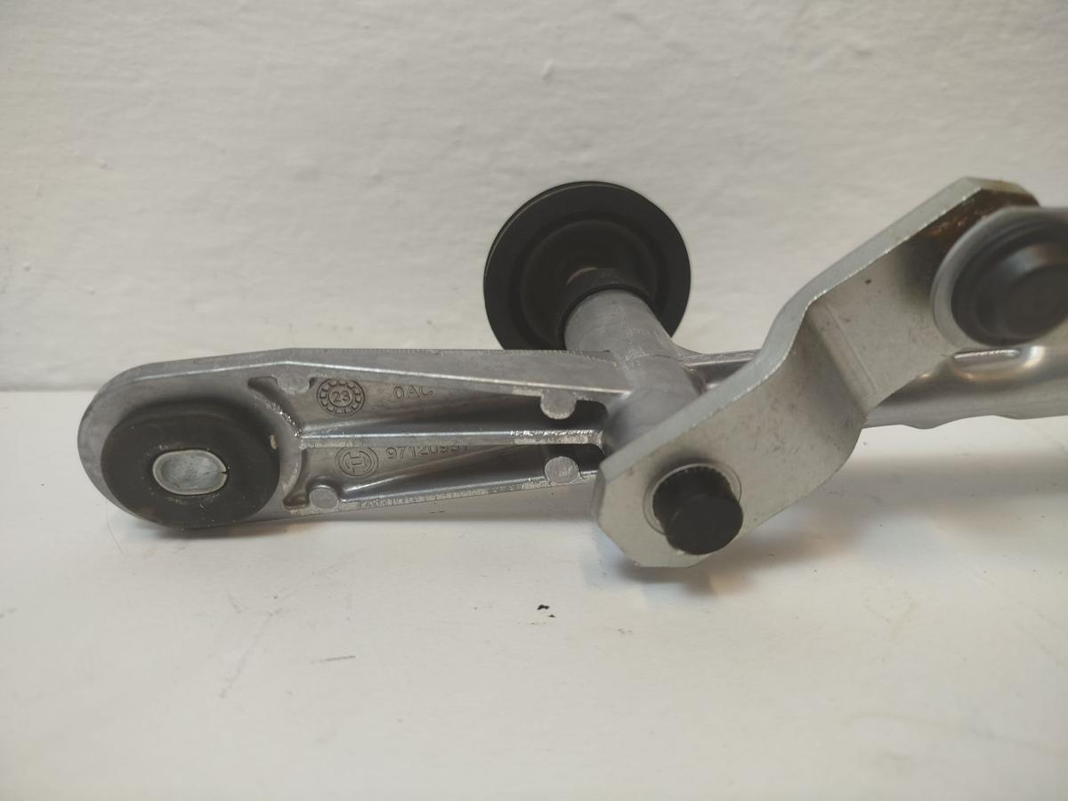 NIO EL6 Elektro SUV Wischermotor vorn mit Wischergest&auml;nge Scheibenwischeranlage