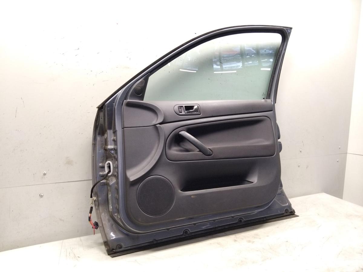 VW Passat 3BG Tür vorn rechts Beifahrertür graumetallic LA7T United Grey BJ2004