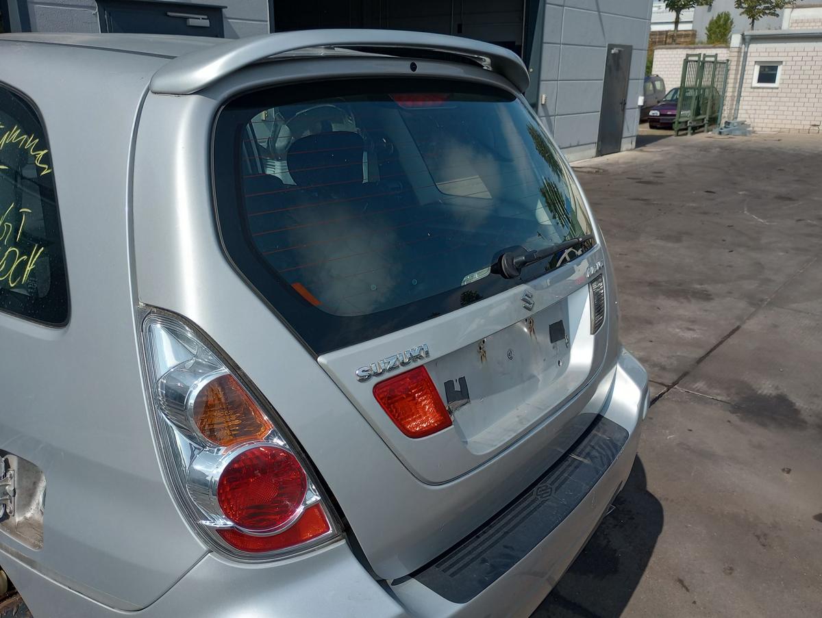 Suzuki Liana original Heckklappe mit Scheibe und Spoiler Z2S Quicksilver Bj 2007