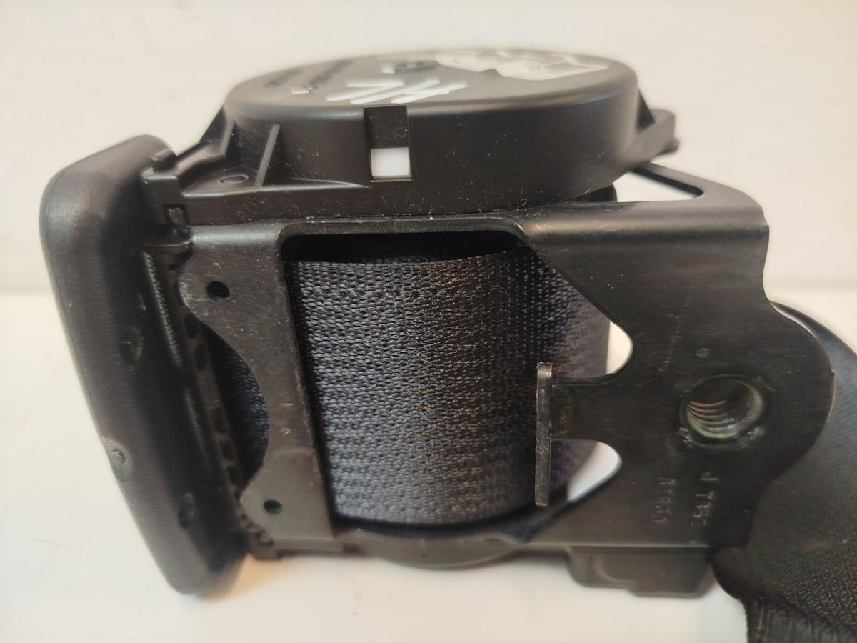 Nissan Qashqai J11 Sicherheitsgurt hinten links Gurt Anschnallgurt R&uuml;ckbank