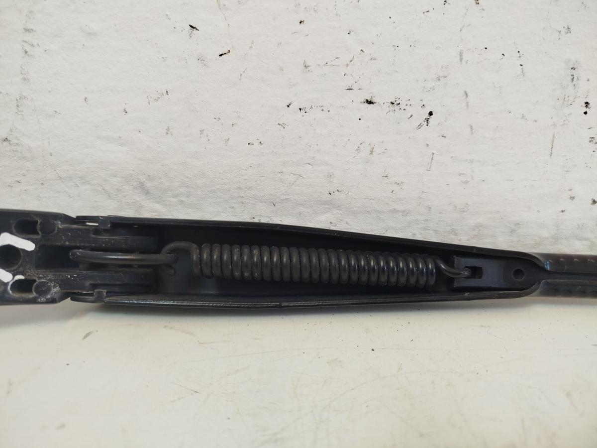 Ford Focus DYB CEW Turnier Wischerarm vorn links Scheibenwischerarm Fahrerseite