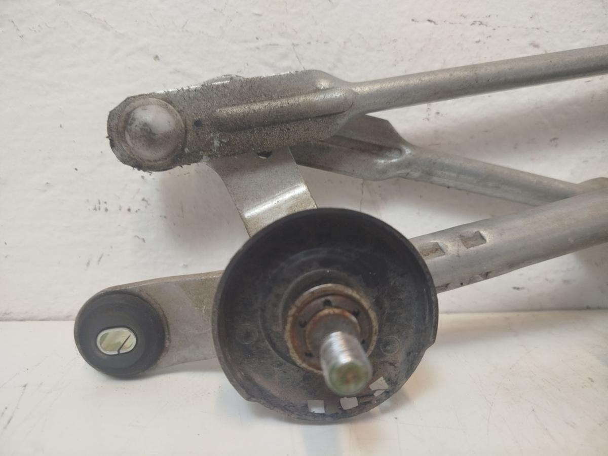 Nissan Leaf ZE1 40kWh Wischergest&auml;nge vorn mit Wischermotor Scheibenwischer