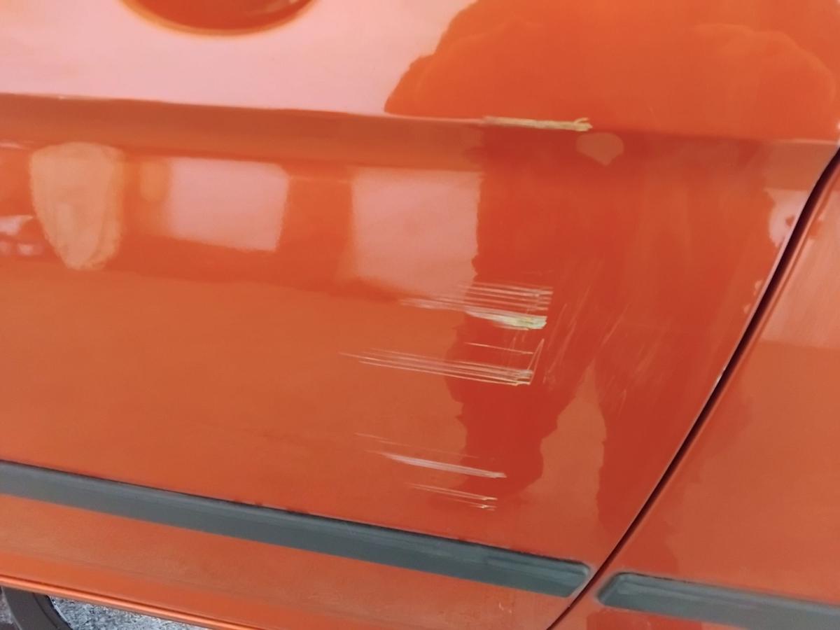 Hyundai Accent 3 MC T&uuml;r vorn links Fahrert&uuml;r 3-t&uuml;rig N8 Tango Red BJ2007