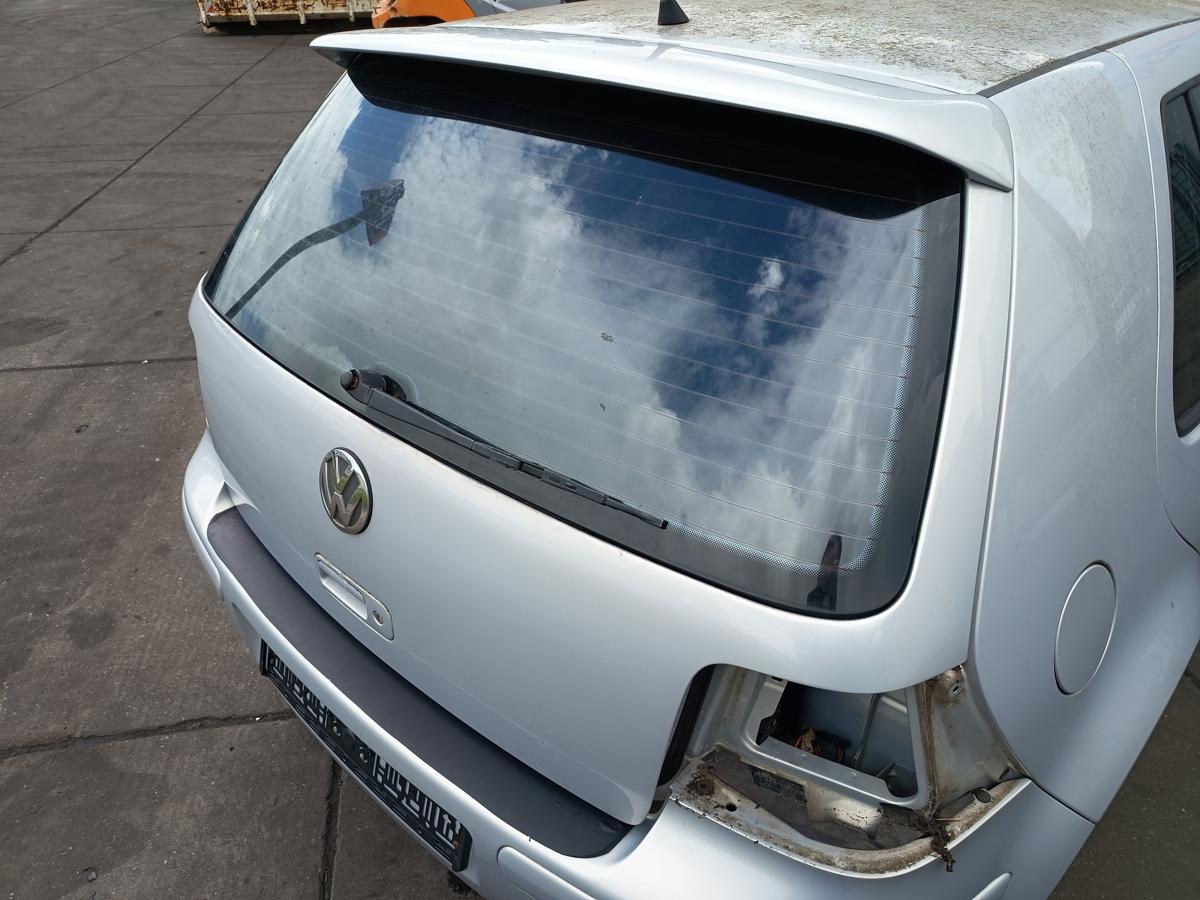 VW Golf IV original Heckklappe mit Scheibe LB7Z Satinsilber Baujahr 2000