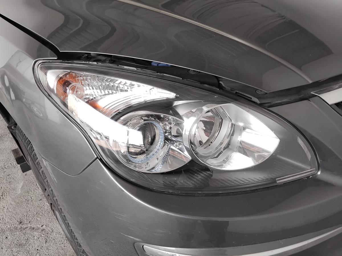 Hyundai i30cw FD original Scheinwerfer rechts Halogen mit LWR BJ2009