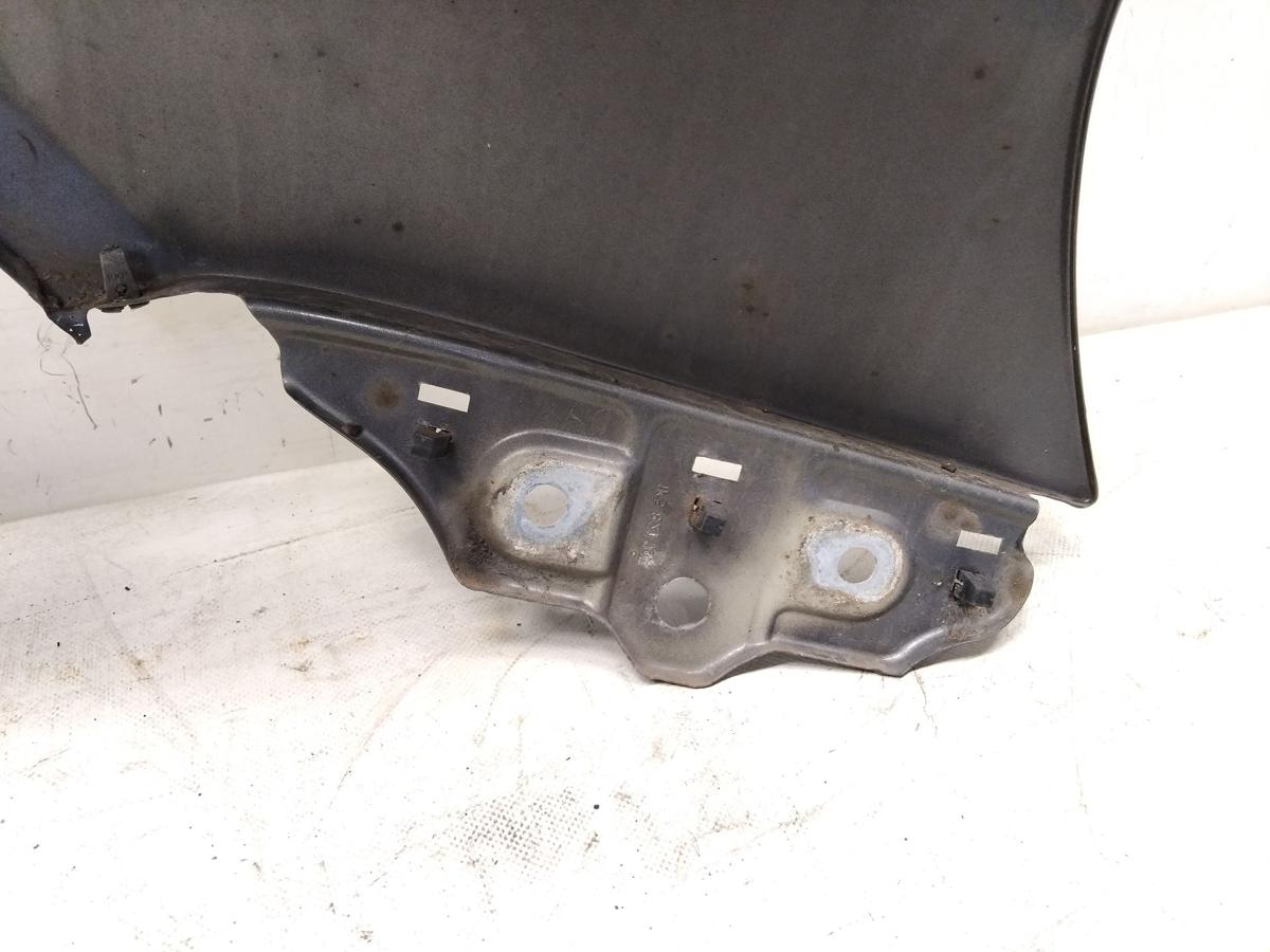 VW Golf 5 Variant original Kotfl&uuml;gel vorn links LD7X Platingrau Metallic BJ2008
