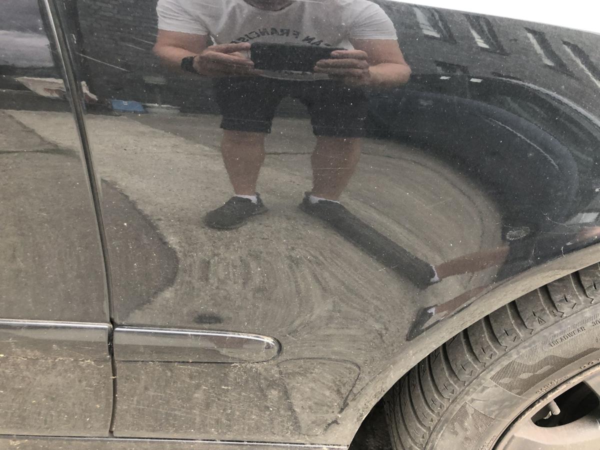 Mercedes E Klasse 211 Kotfl&uuml;gel vorn rechts Beifahrerseite 197 Obsidianschwarz