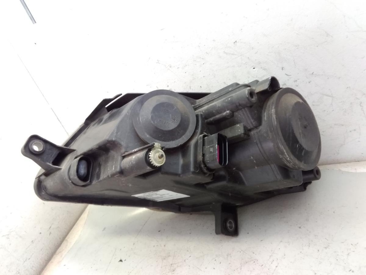 VW Passat 3C B6 Satz Scheinwerfer schwarz Hella Halogen mit LWR Bj.2006