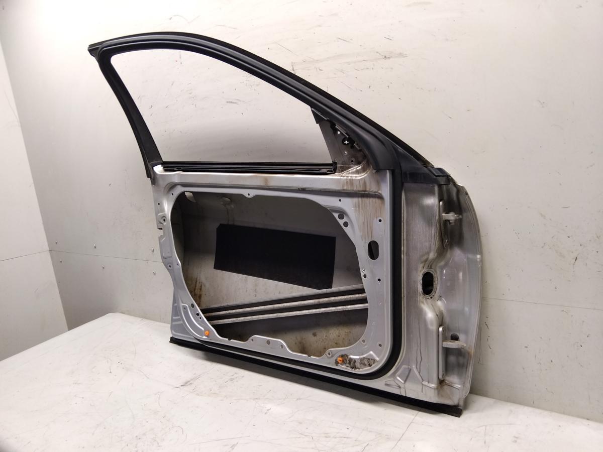 Mercedes C-Klasse 204 T&uuml;r vorn links Fahrert&uuml;r iridiumsilbermetallic Bj.2008