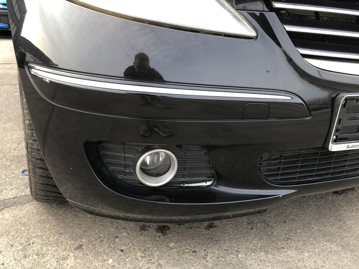 Mercedes A Klasse W169 Sto&szlig;f&auml;nger vorn Frontsch&uuml;rze Avantgarde 696 Nachtschwarz