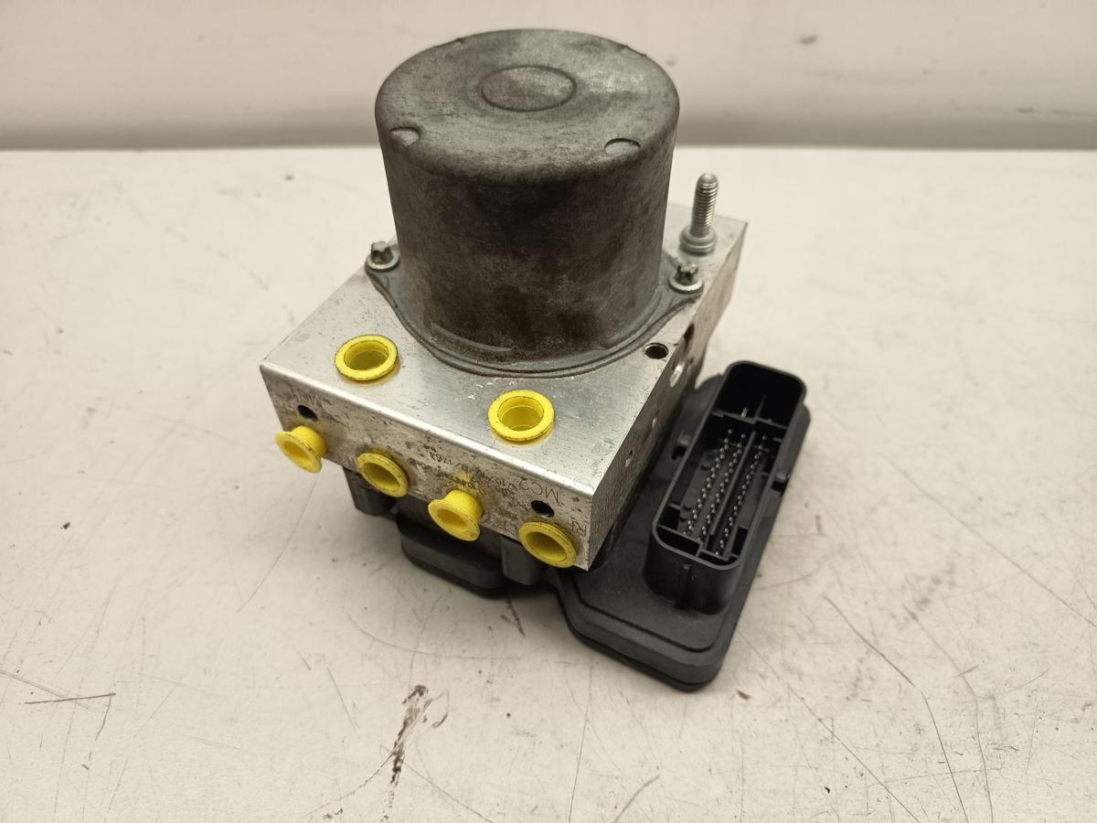 Tesla Model 3 original ABS Hydroaggregat 104474500B Baujahr 2021