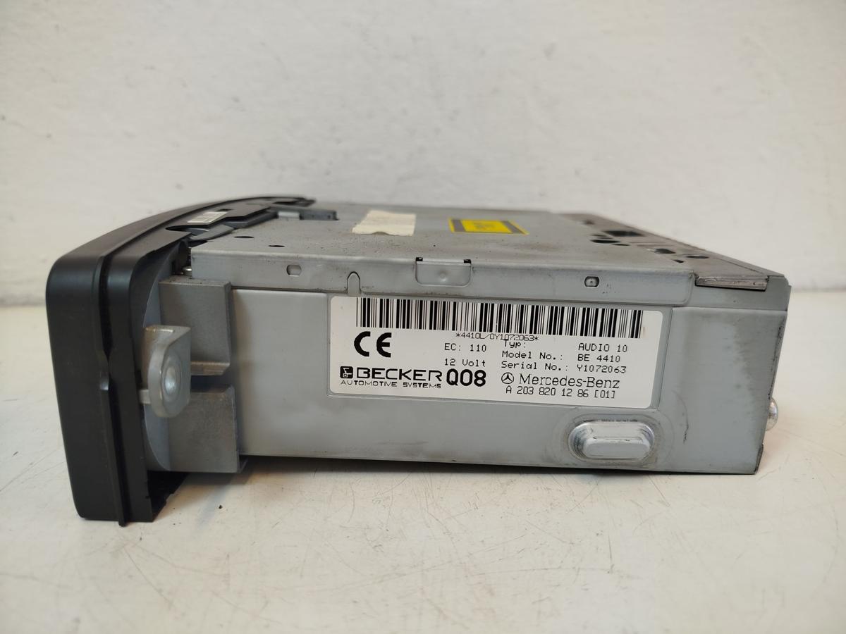 Mercedes C Klasse W203 Radio Autoradio Becker Audio 10 CD BE4410 OEM