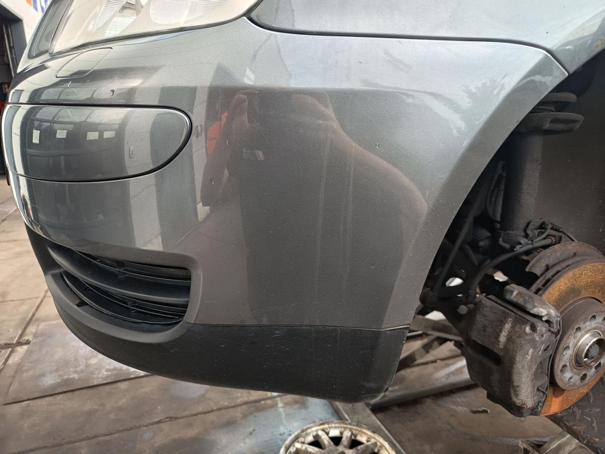 VW Touran 1T original Sto&szlig;stange F&auml;nger vorn Front D7X Platingrau Bj 2006