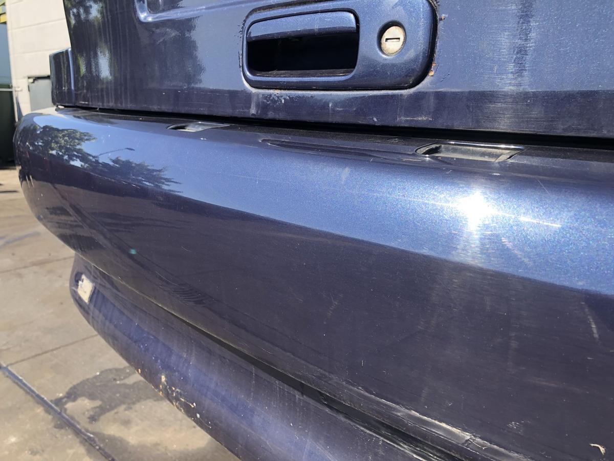 VW Polo 6N1 original Stoßstange Fänger hinten/Heck Oberteil N5Y Windsorblau Bj97