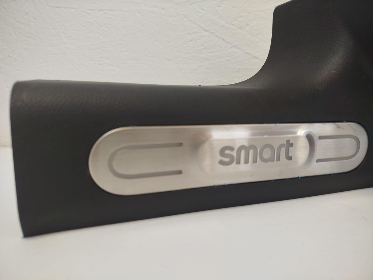 Smart #1 HX11 Pulse Verkleidung Einstieg hinten links mit beleuchteter Leiste