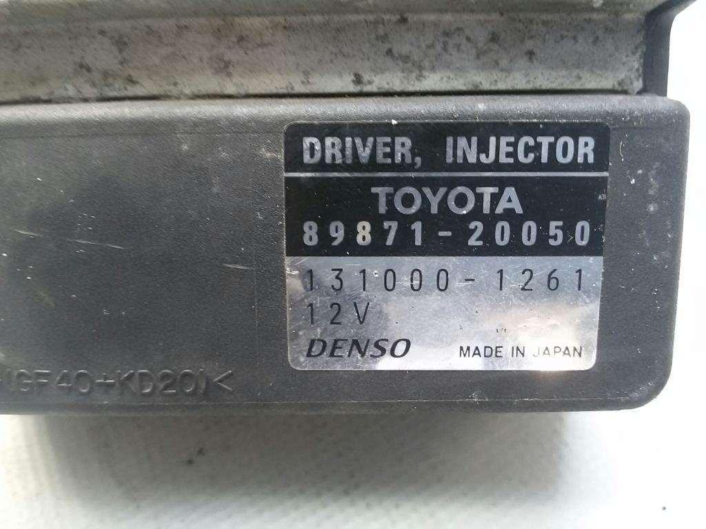 Toyota Avensis T25 BJ2004 Driver Injektor Steuergerät 8987120050 Denso