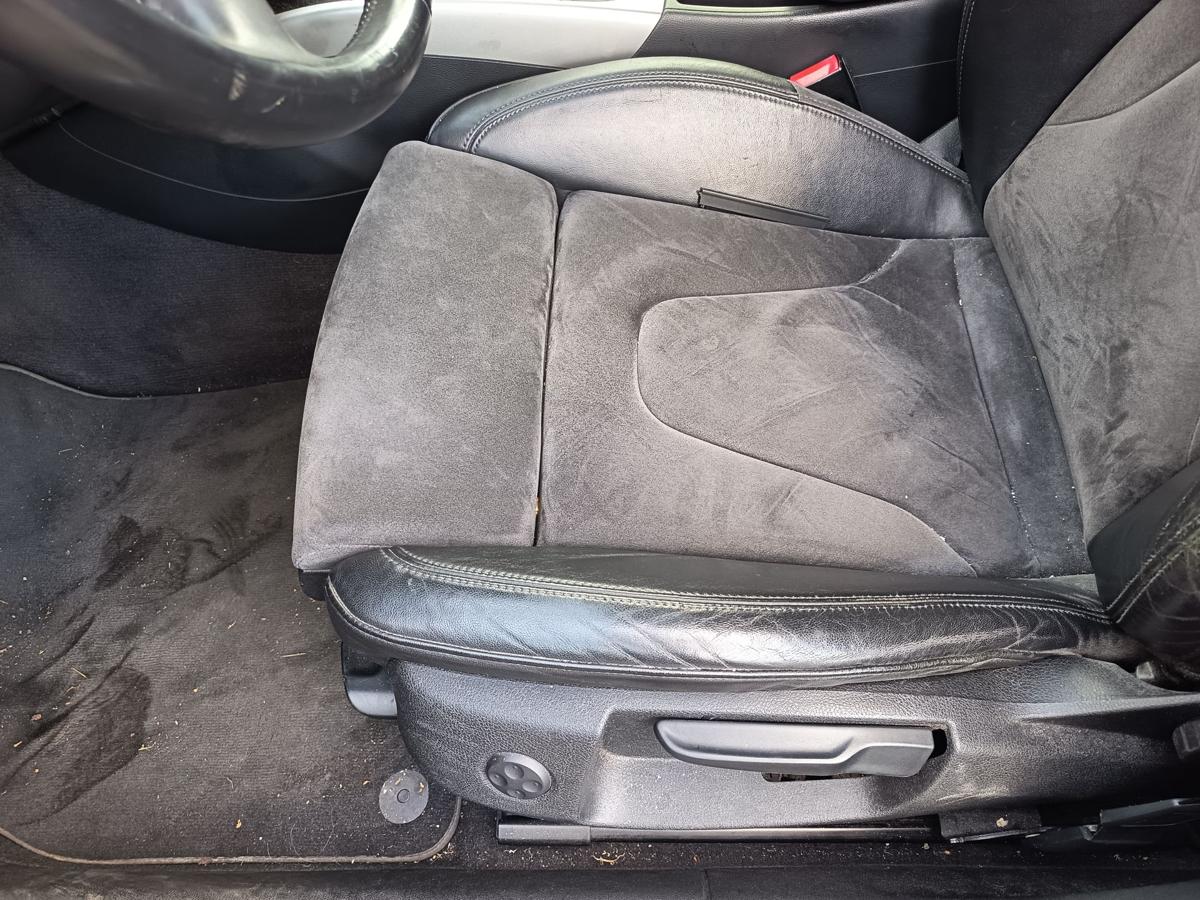 Audi A4 B8 8K original Sitz vorn links Fahrer Alcantara/Leder soulschwarz Bj2009