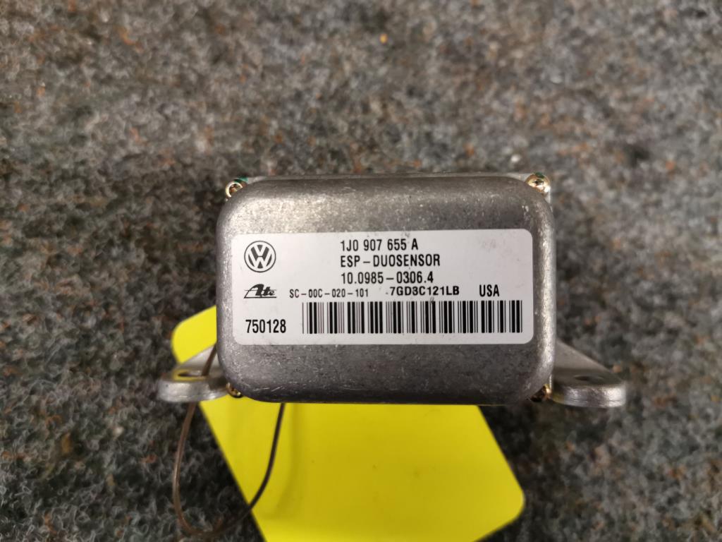 VW Golf 4 IV BJ 2003 Drehratensensor 1J0907637D 1.6 75KW ATE