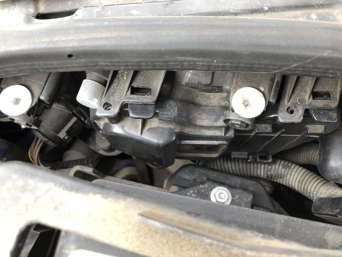 Skoda Fabia 6Y Scheinwerfer links Hauptscheinwerfer Halogen Zubeh&ouml;rteil kein OE