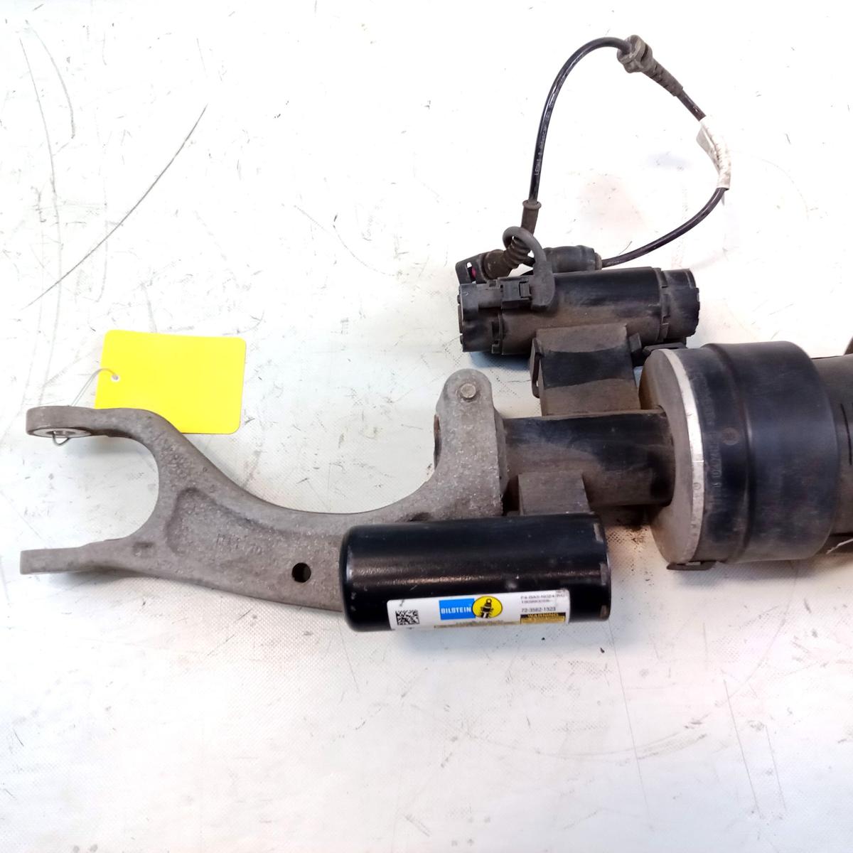 Tesla Model S Facelift original Luftfederbein Vorderachse rechts Bj.2019