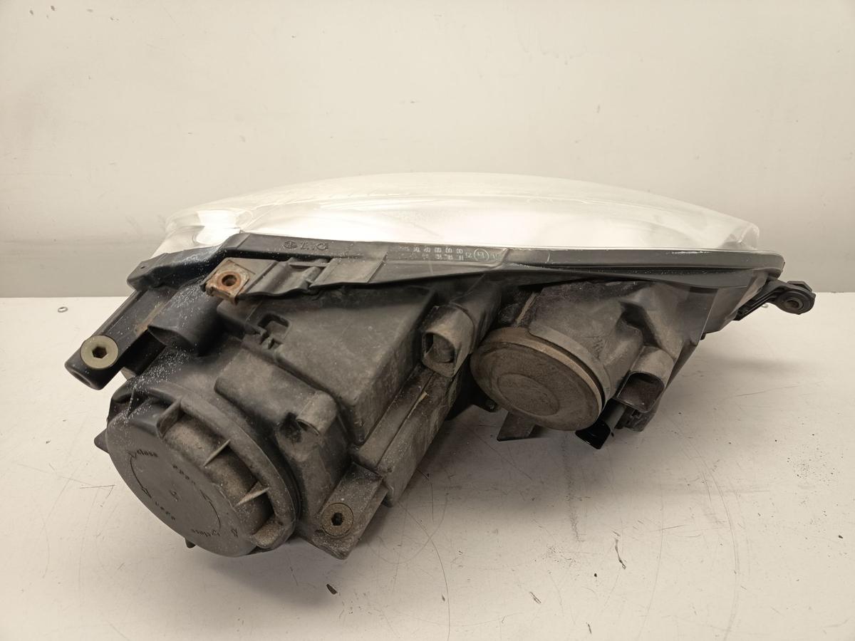 VW Golf V Kombi original Scheinwerfer links Halogen Baujahr 2008
