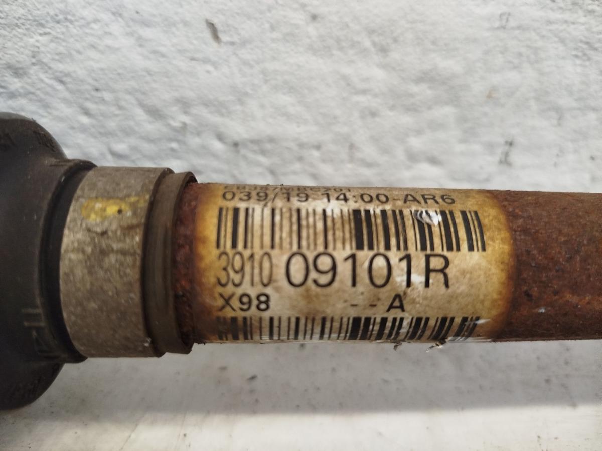 Renault Clio IV X98 TCe90 Antriebswelle vorn rechts Gelenkwelle OEM