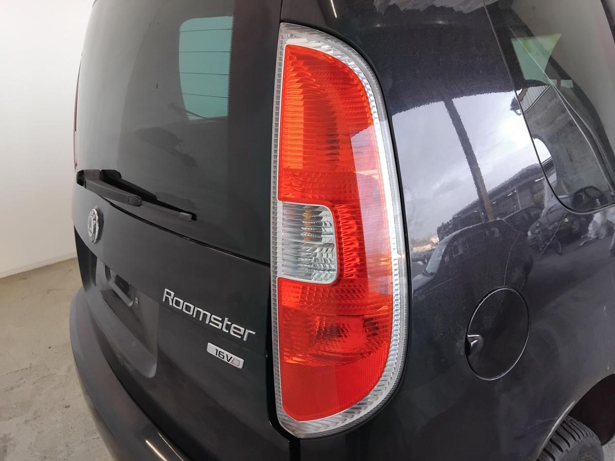 Skoda Roomster 5J original R&uuml;ckleuchte Heckleuchte rechts BJ2008