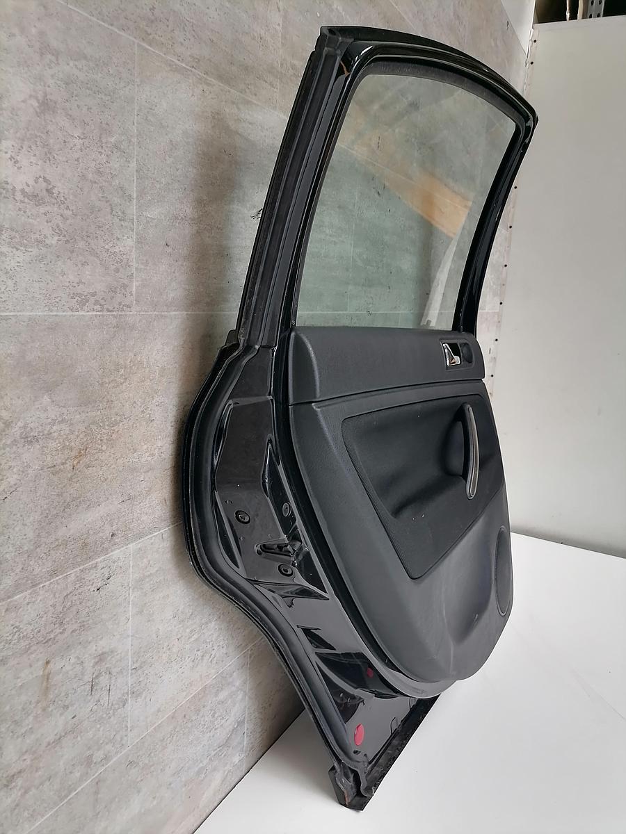 VW Passat 3B Rohtür hinten links Limousine LC9Z-Black Magic BJ96-00