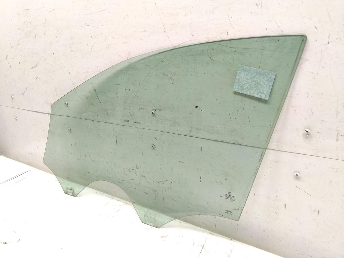 VW Polo 6R original T&uuml;rscheibe vorn rechts 5-t&uuml;rig gr&uuml;ncolor BJ2011