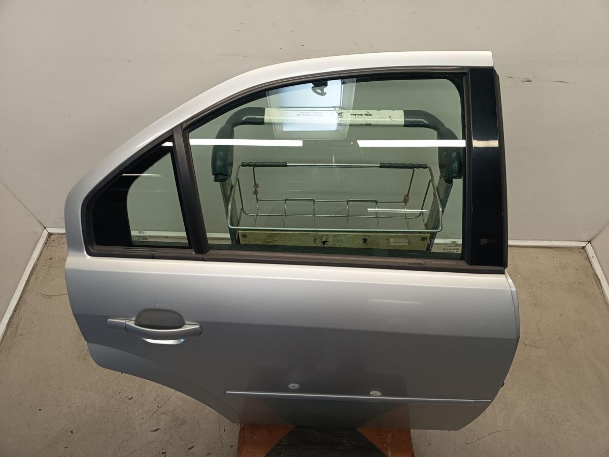Ford Mondeo III Limo original T&uuml;r hinten rechts Kristall Silber Bj 2005