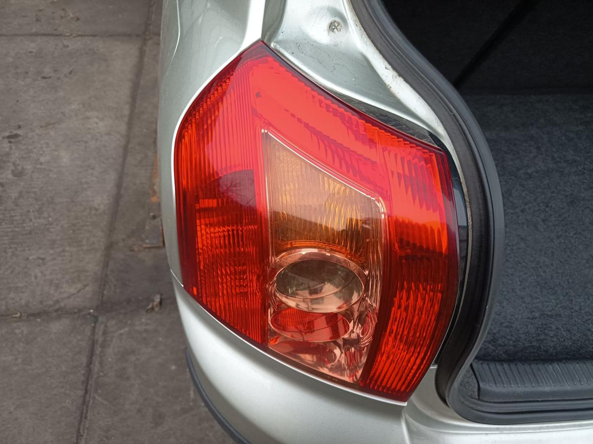 Toyota Corolla E12 original R&uuml;ckleuchte links Facelift Baujahr 2006