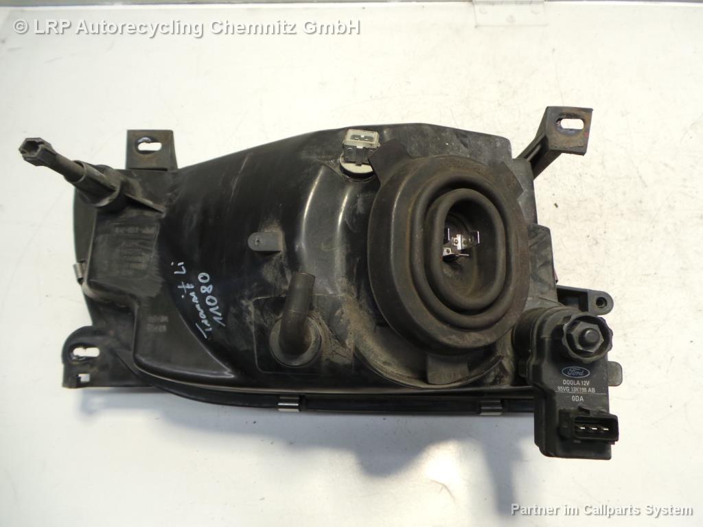 Ford Transit BJ 2000 Scheinwerfer vorn links Lampe 0374D 02459 Ford Transit BJ 2000 Scheinwerfer vorn links Lampe 0374D 02459