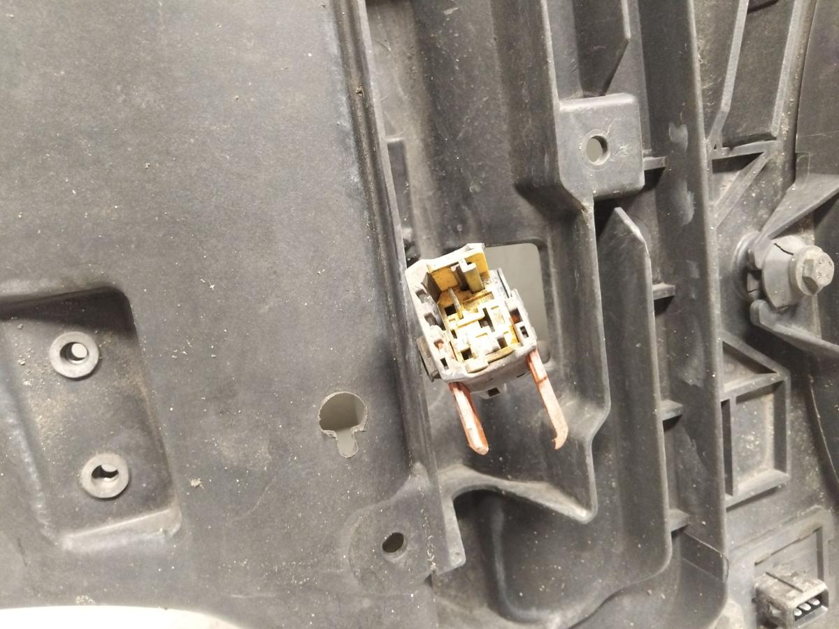 Peugeot 206 original Elektrol&uuml;fter mit Zarge 1.4 55kw KFW mit Klima Bj.2008