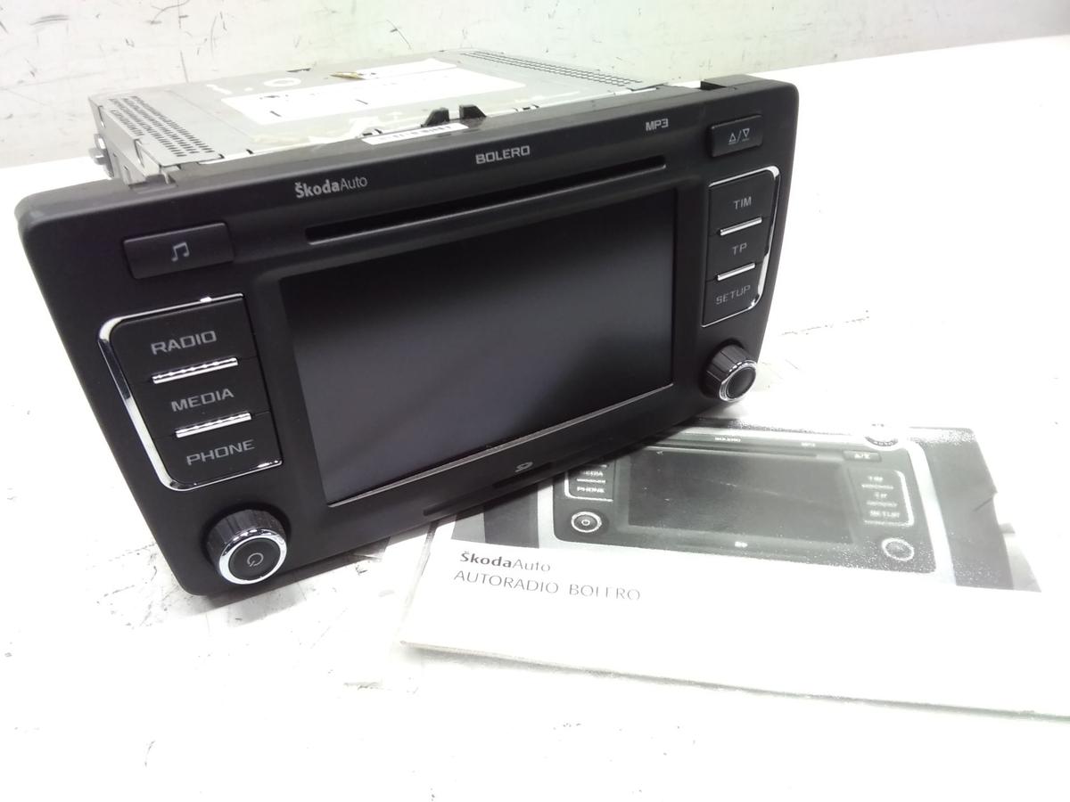Skoda Octavia 2 1Z original Autoradio Bolero mit Bedienungsanleitung Bj.2010