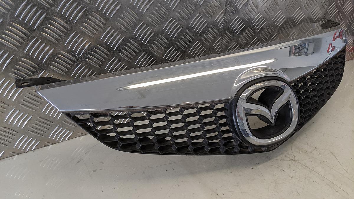 Mazda 6 GY1 Kombi Kühlergrill Frontgrill Grill mit Logo