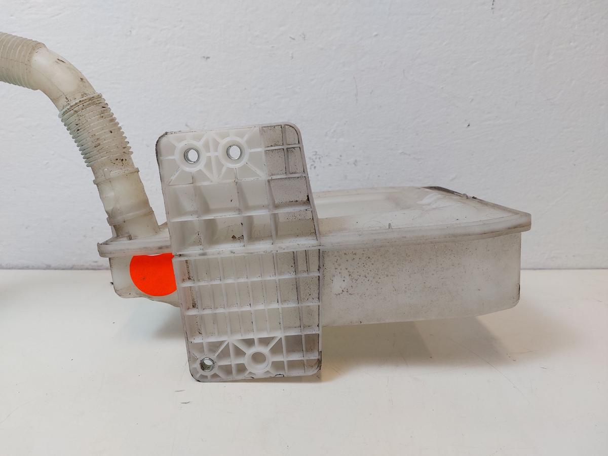 VW Golf 6 VI Variant Waschwasserbeh&auml;lter Beh&auml;lter Waschanlage Scheibenwasch