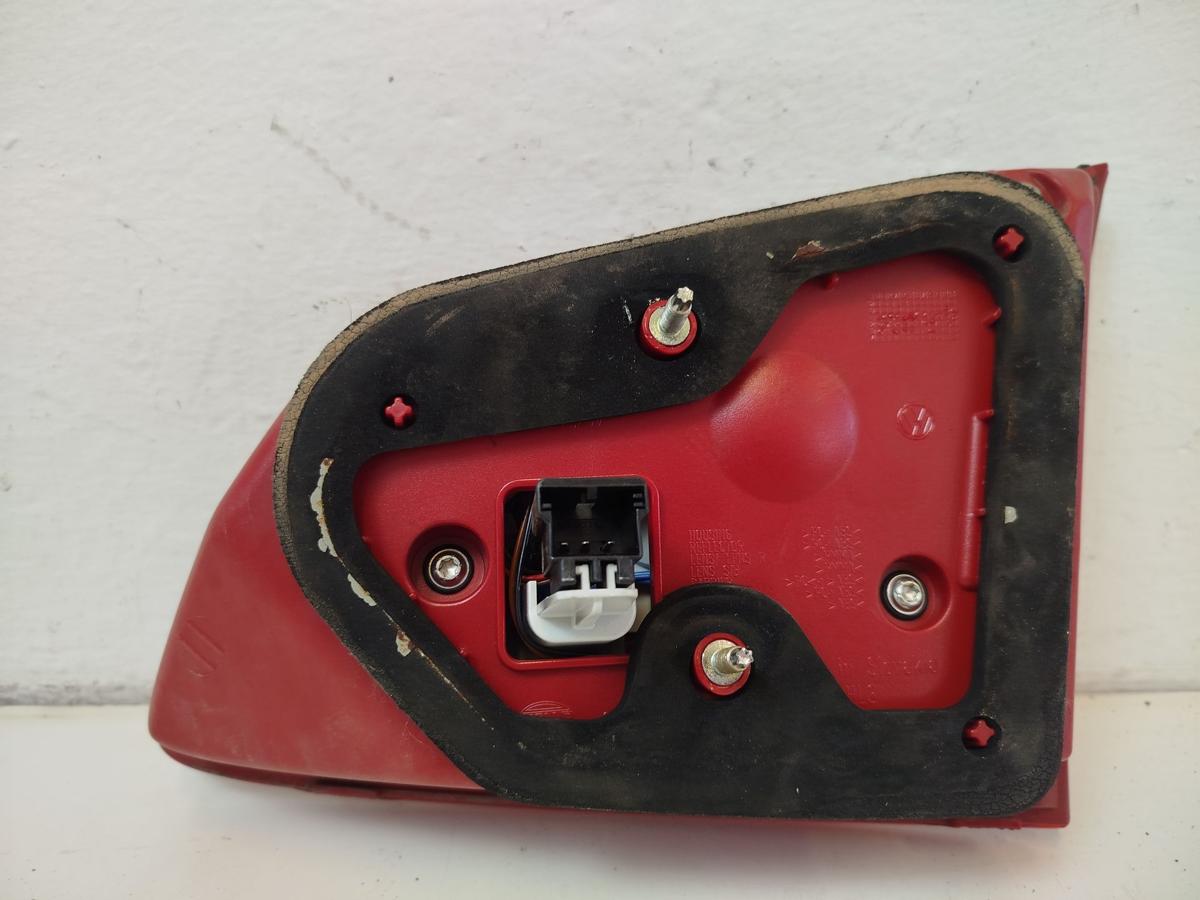 VW Passat 3C B7 Variant R&uuml;ckleuchte innen links R&uuml;cklicht R&uuml;ckscheinwerfer RISS