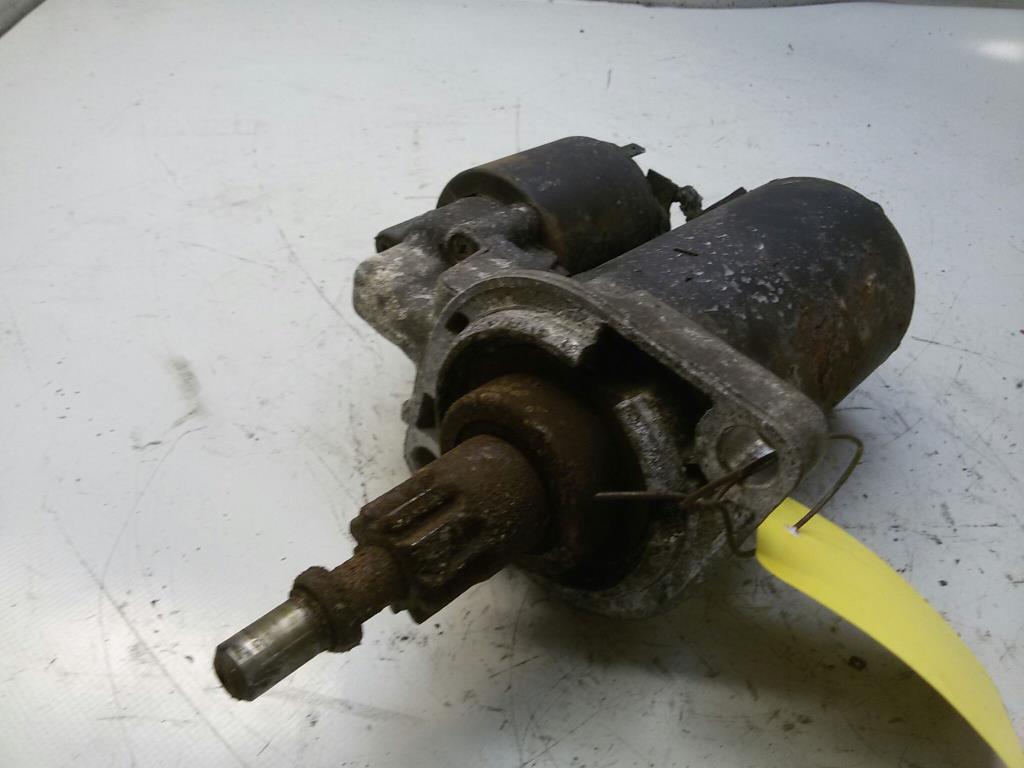 VW Passat 35i Anlasser Starter BOSCH 1.8 66kw RP BJ1990