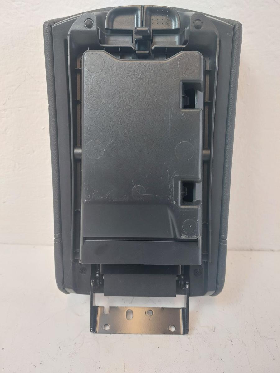 Nissan Qashqai J11 Deckel Mittelarmlehne Kunstlederbezug Armlehne vorn