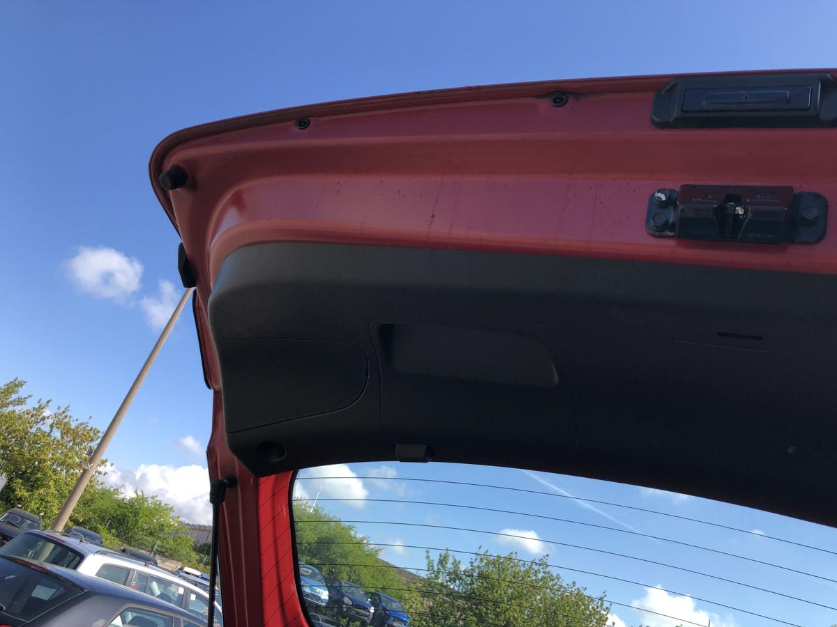 Hyundai i20 GB Heckklappe mit Heckscheibe 5 t&uuml;rig Rohbau Passion Red OR