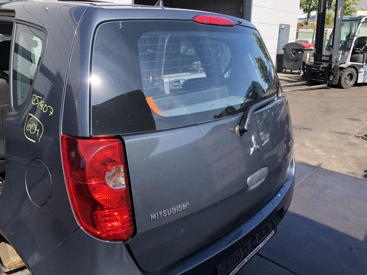 Mitsubishi Colt Z30 original Heckklappe mit Scheibe U05 Quarzgrau Bj 2009