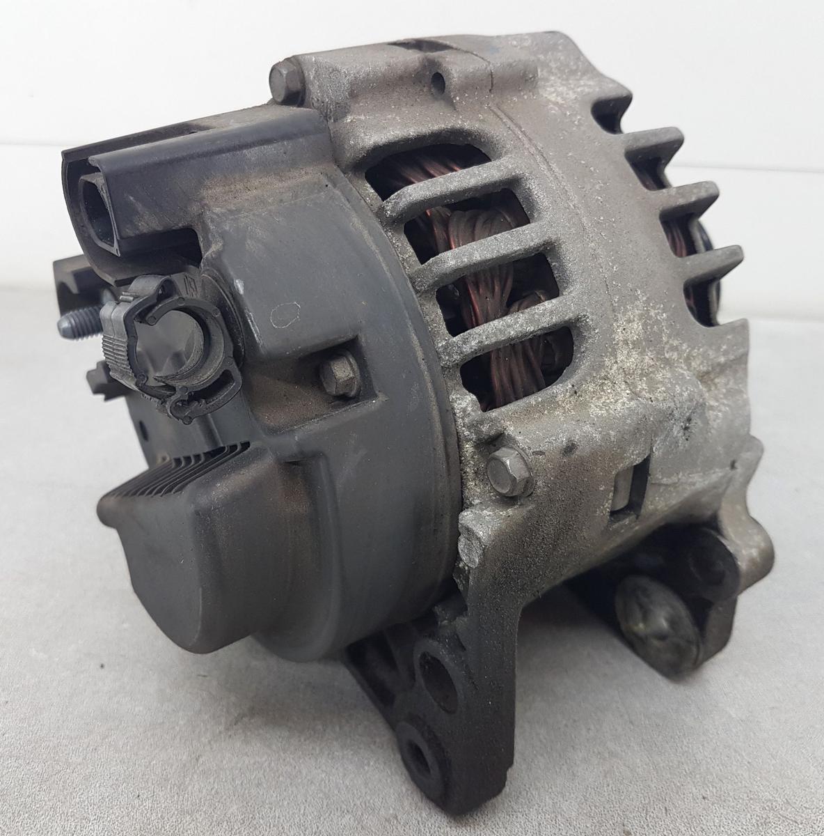 VW Polo 9N Lichtmaschine Generator 90A 03D903025J 2542746B Bj03 1,2 40kw AWY