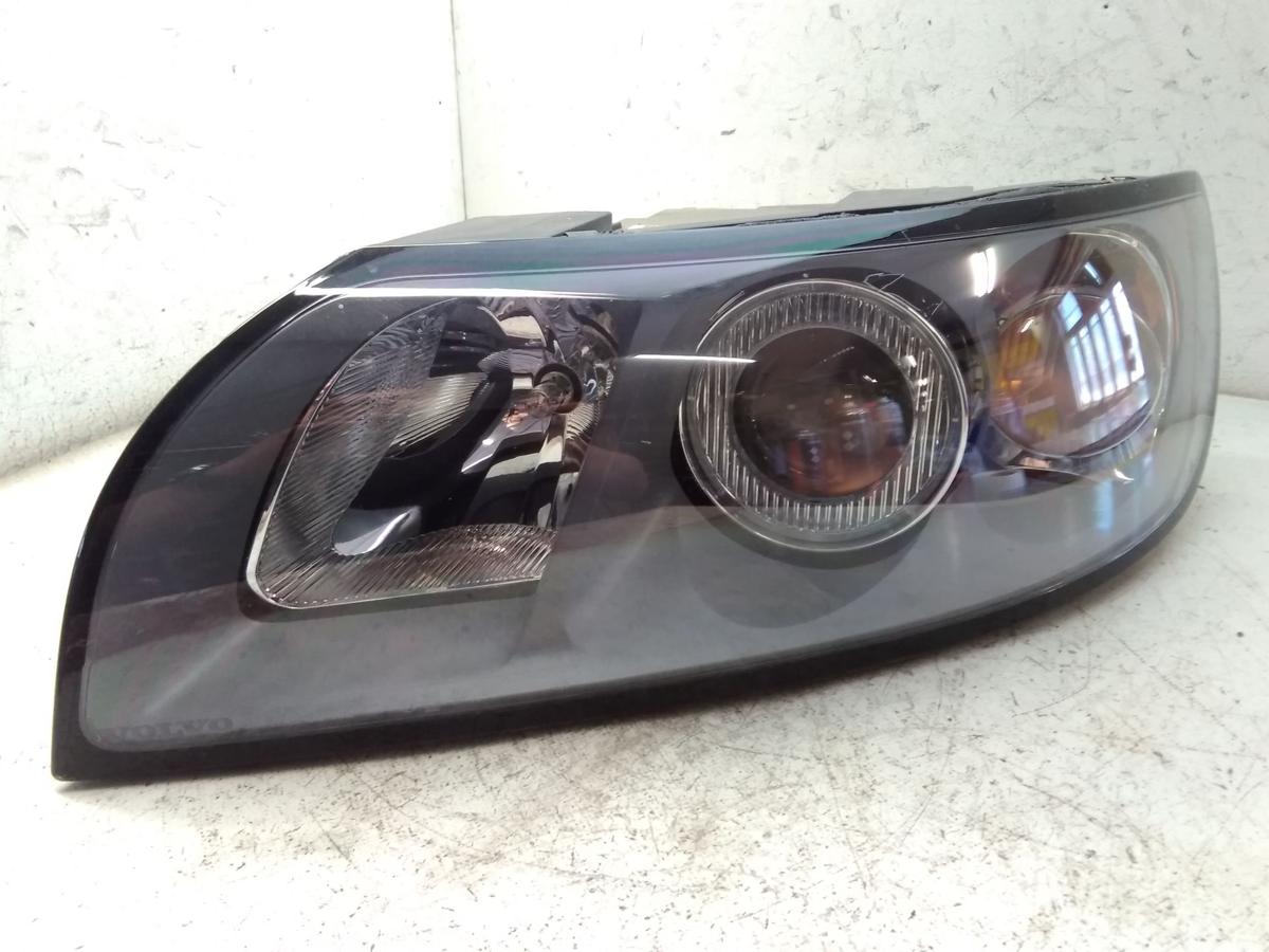 Volvo V50 S40 II orig Scheinwerfer vorn links Halogen mit LWR 31335221 BJ2007